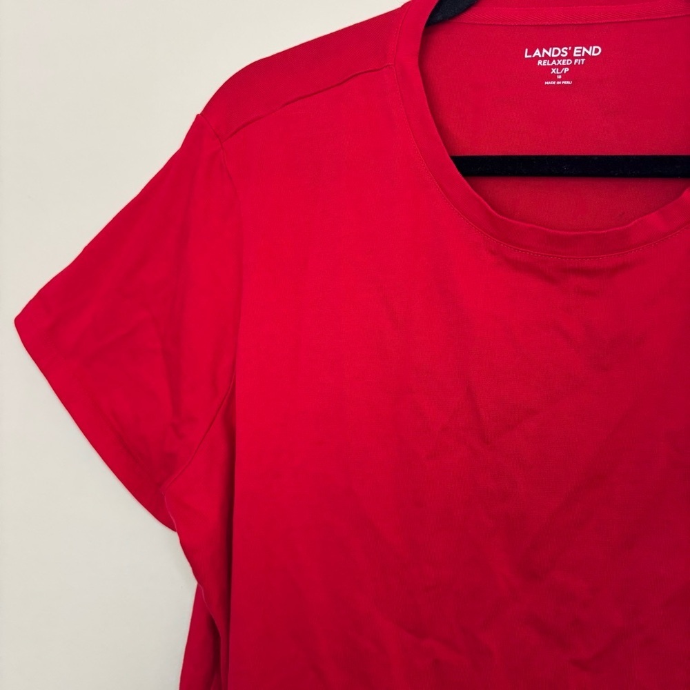Women’s Lands' End Red Relaxed Fit XL/P Petite Short Sleeve T-Shirt - Picture 4 of 8